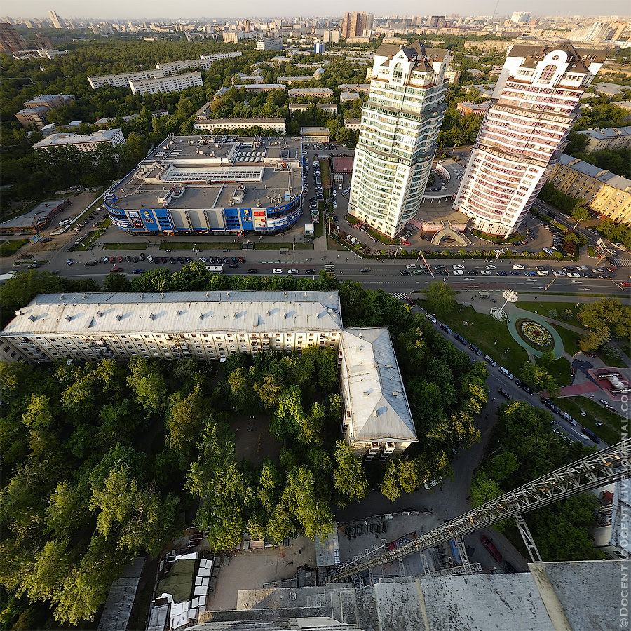 Бирюзова