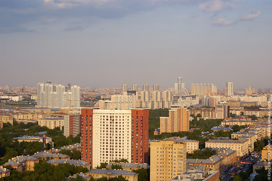 Октябрьское поле