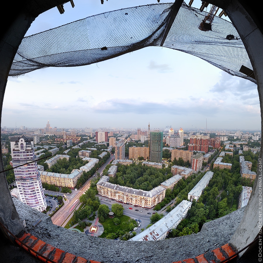 Бирюзова 41