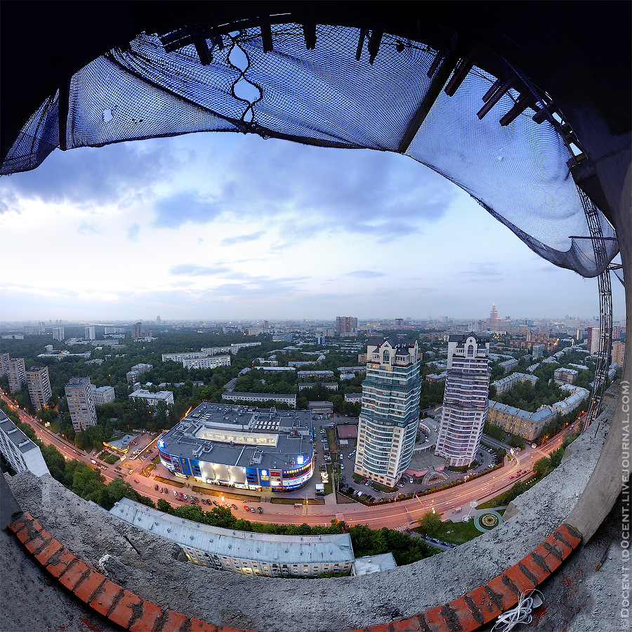 Бирюзова 41