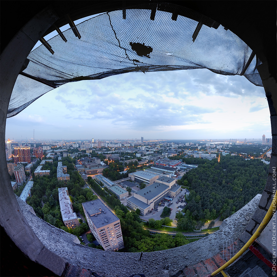 Бирюзова 41