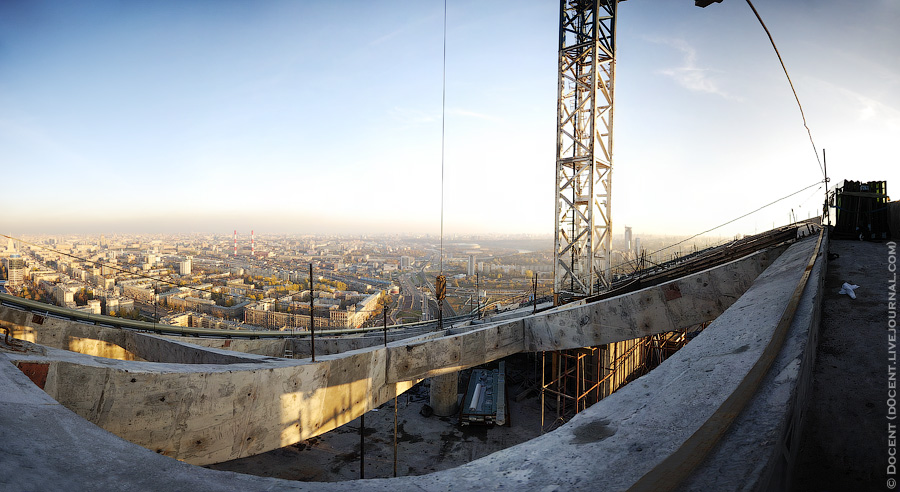 Миракс-плаза